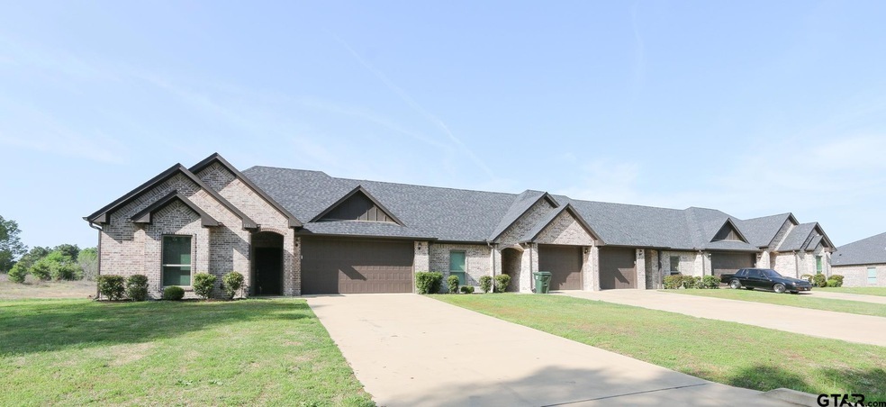 11170 County Rd 167 in Tyler, TX - Building Photo