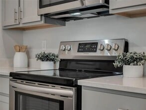 2964 Oak Park Way in Orlando, FL - Building Photo - Building Photo