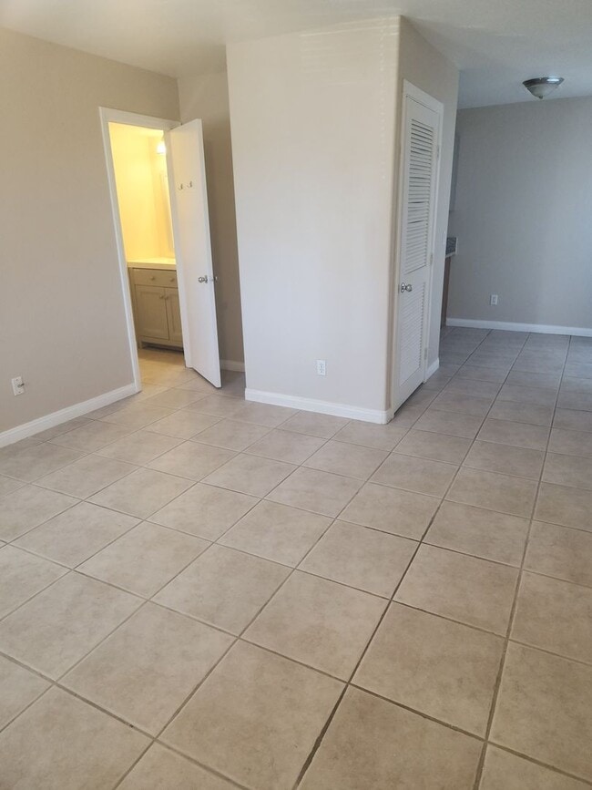 460 Rexford Dr in Henderson, NV - Building Photo - Building Photo