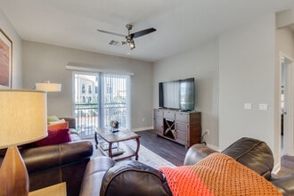 2511 W Queen Creek Rd in Chandler, AZ - Building Photo - Building Photo