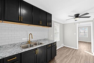 19450 Heyden St in Detroit, MI - Building Photo - Building Photo