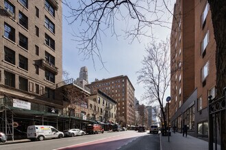 Dara Gardens in New York, NY - Building Photo - Building Photo