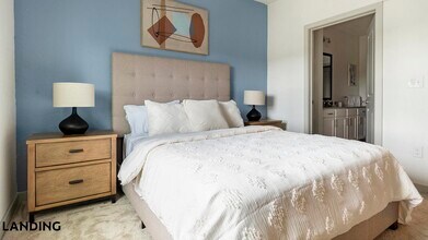 12020 Brush Hl Rd, Unit 3-207 in Wildwood, FL - Foto de edificio - Building Photo