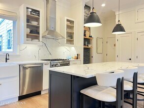 164 Glenwood Ave in Bloomfield, NJ - Building Photo - Building Photo