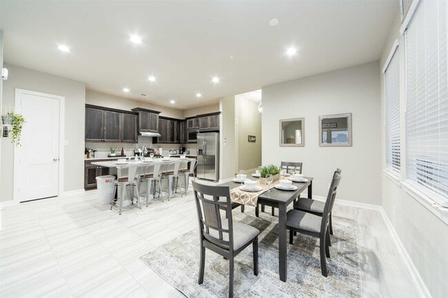 8719 Fox Trail Dr in Missouri City, TX - Building Photo - Building Photo