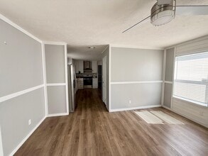 333 S Charles St in Elm Mott, TX - Building Photo - Building Photo