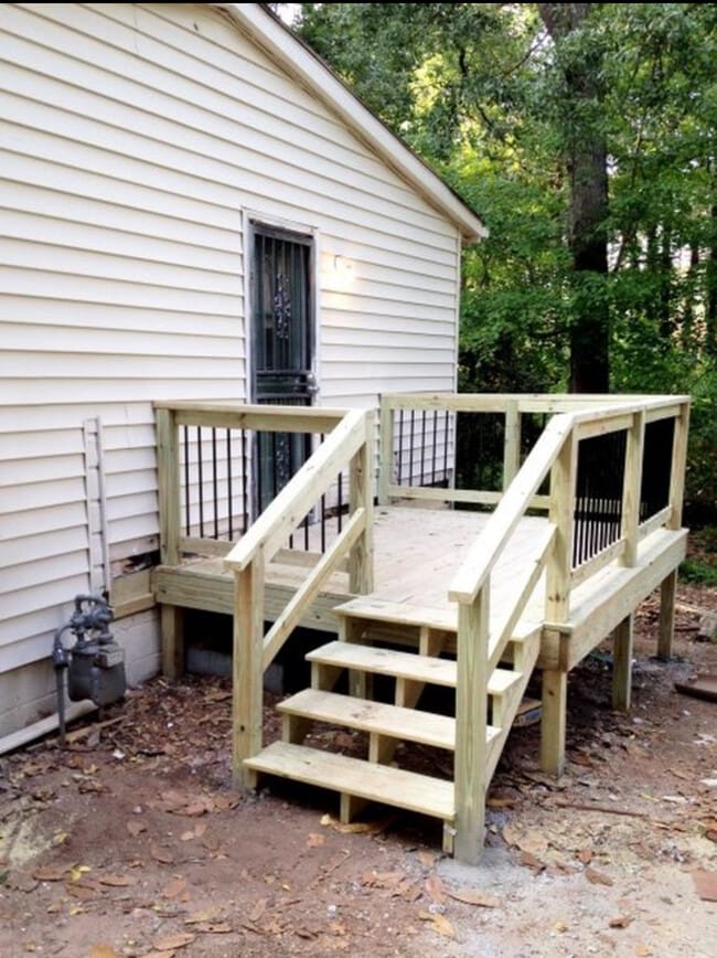 4194 Canby Ln in Decatur, GA - Building Photo - Building Photo