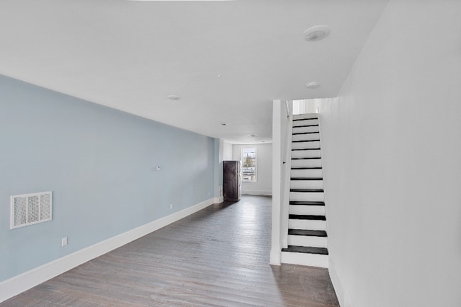 2212 W Fayette St in Baltimore, MD - Building Photo - Building Photo
