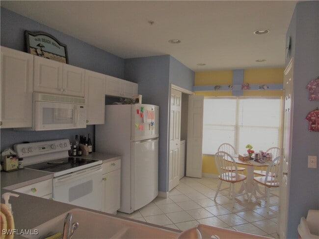 property at 3015 Horizon Ln