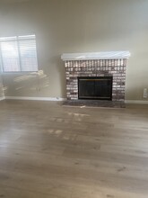 2660 Meadow Brook Ln in Tracy, CA - Foto de edificio - Building Photo