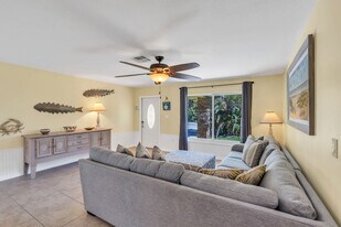 27297 Buccaneer Dr in Bonita Springs, FL - Building Photo