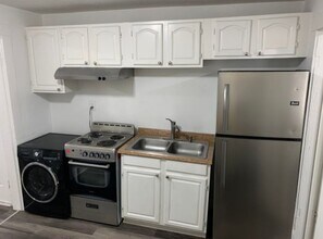 3218 O St in Richmond, VA - Building Photo - Building Photo