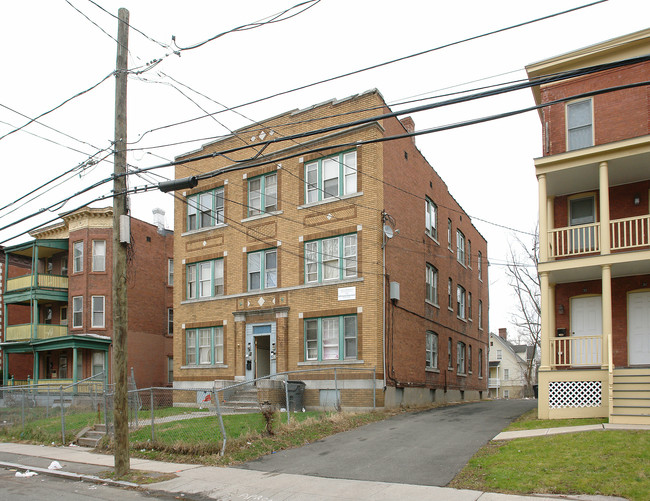 36-38 Edgewood St in Hartford, CT - Foto de edificio - Building Photo