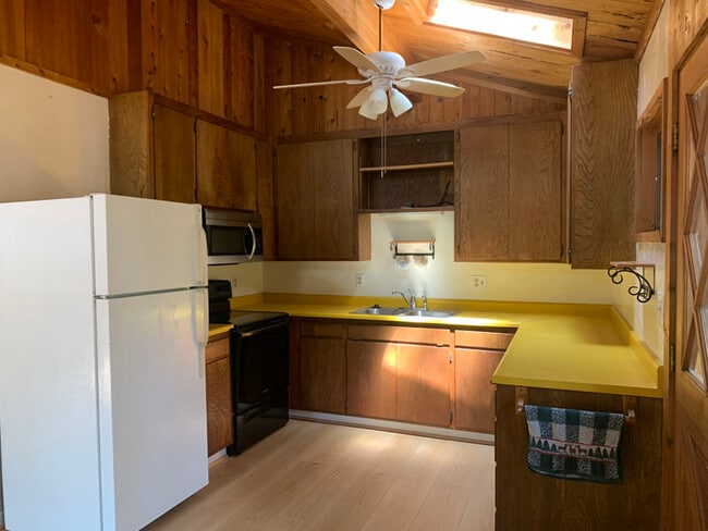 property at 6194 Speckled Rd