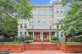 1324 Euclid St NW in Washington, DC - Building Photo - Building Photo