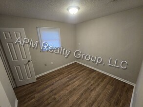 5719 Miramar Dr in Columbia, SC - Building Photo - Building Photo