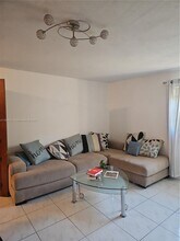 8425 Harding Ave in Miami Beach, FL - Building Photo - Building Photo