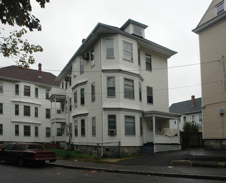 7-9 Erving Ave in Lawrence, MA - Foto de edificio