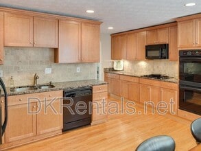 5216 Willow Point Pkwy in Marietta, GA - Building Photo - Building Photo