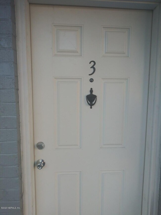 2216 Spring Park Rd-Unit -3 in Jacksonville, FL - Building Photo - Building Photo