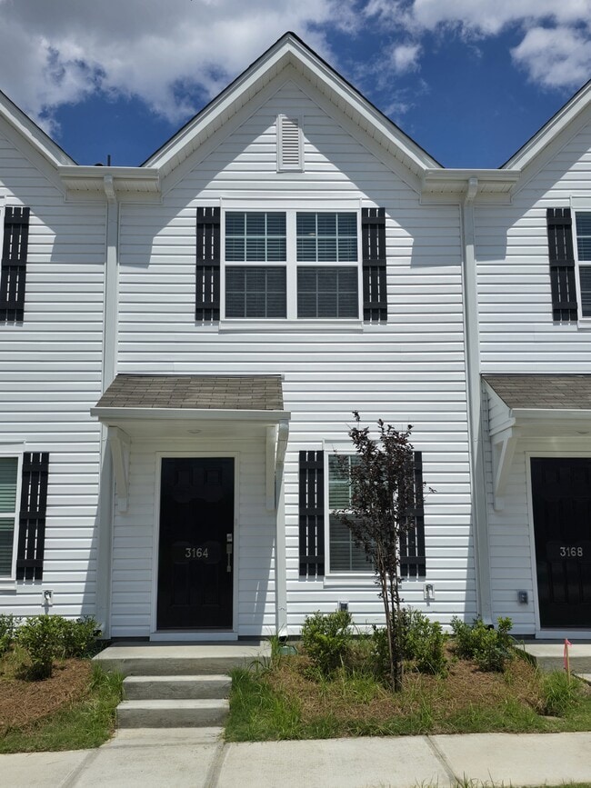 property at 3164 Fall Hls Dr