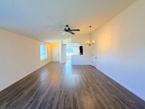 1442 Calusa Ln in Reno, NV - Building Photo - Building Photo