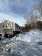 160 Birch Rd in Storrs Mansfield, CT - Building Photo - Building Photo