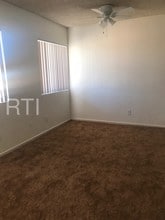 6525 S Victoria Ave-Unit -5 in Los Angeles, CA - Building Photo - Building Photo