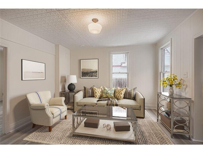 84 Isabel St W in St. Paul, MN - Building Photo - Building Photo