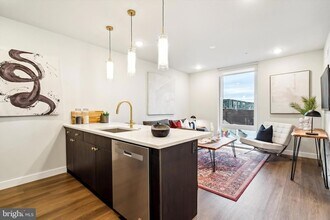 1102 Germantown Ave, Unit 203 in Philadelphia, PA - Building Photo - Building Photo