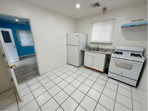 520 Porter St, Unit 2 in Glendale, CA - Building Photo - Building Photo