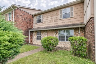 1301 Neelys Bend Rd, Unit 48 in Madison, TN - Building Photo