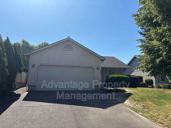 property at 818 Griffin Dr