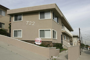 722 W 25th St in San Pedro, CA - Building Photo