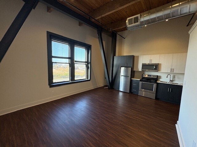 property at 806 Sampson St