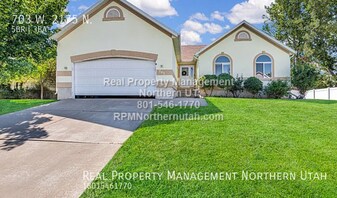703 W 2175 N in Layton, UT - Building Photo