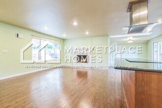 9425 195th Ave NE in Redmond, WA - Building Photo - Building Photo