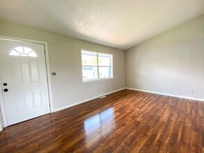 5135 N Utica Ave in Tulsa, OK - Building Photo - Building Photo