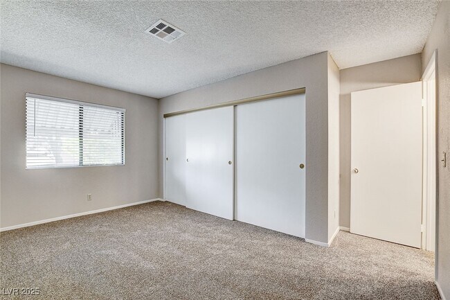 property at 2713 Otter Creek Ct