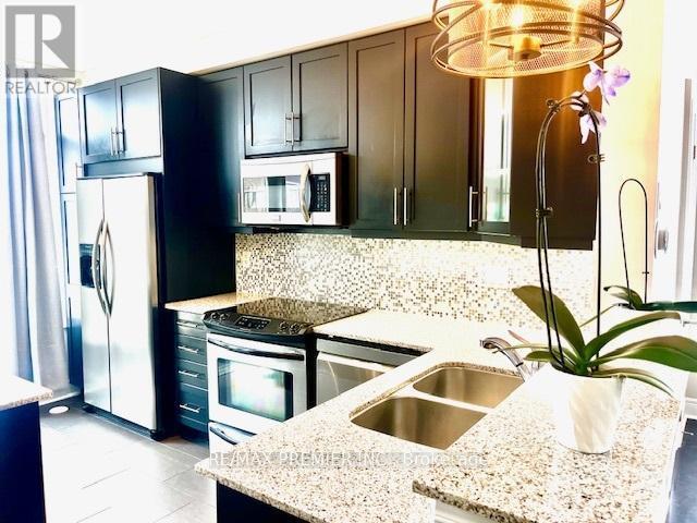 835A Oxford St in Toronto, ON - Building Photo - Building Photo