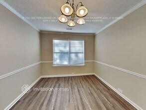 1027 Winterglen Way in Austell, GA - Foto de edificio - Building Photo