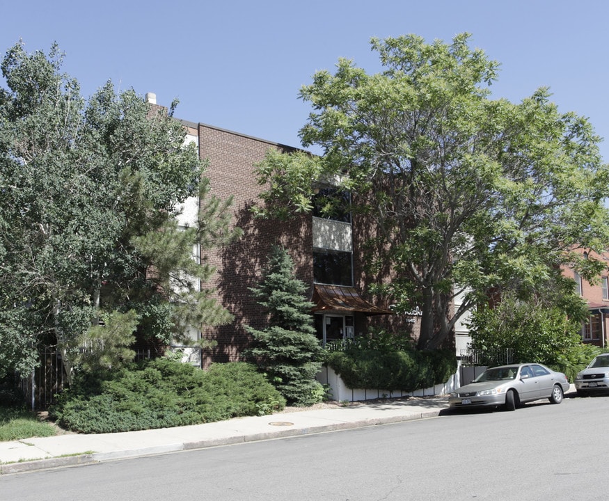 Sir Richard Apartments in Denver, CO - Foto de edificio