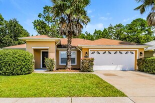 76309 Deerwood Dr in Yulee, FL - Building Photo