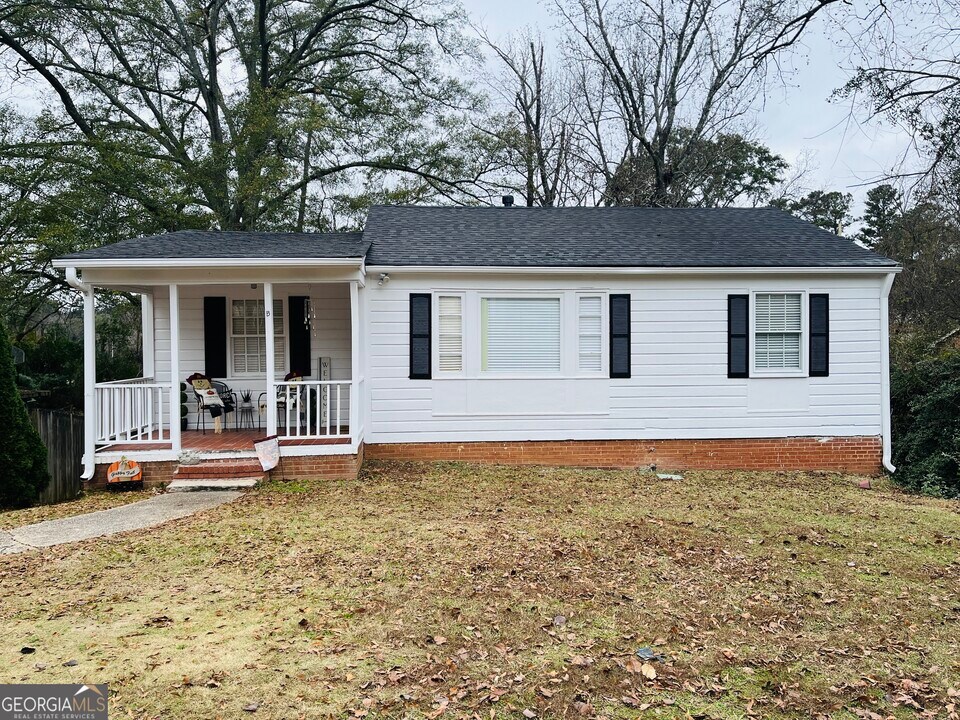 613 N Greenwood St in Lagrange, GA - Building Photo