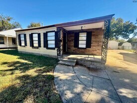 2503 Marie St in Wichita Falls, TX - Building Photo