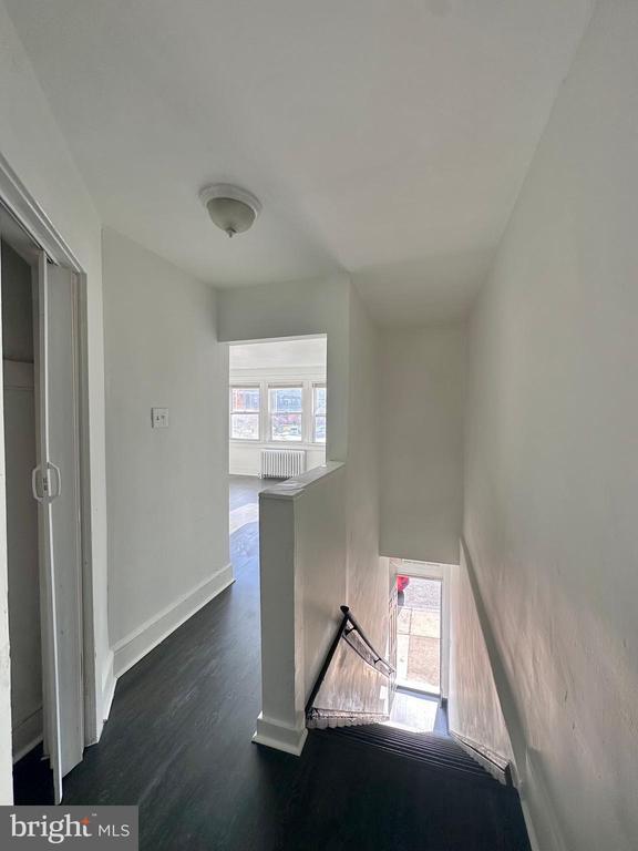 411 Burmont Rd in Drexel Hill, PA - Building Photo - Building Photo