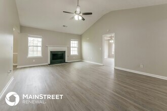 5140 Towne Park Dr in Mcdonough, GA - Foto de edificio - Building Photo