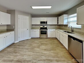 9326 John Russell Rd in Charlotte, NC - Building Photo - Building Photo