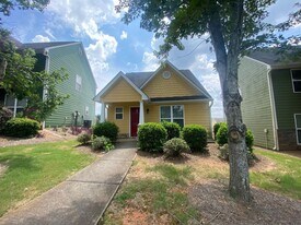 230 Katydid Dr in Athens, GA - Building Photo