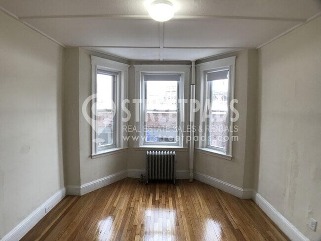 property at 1179 Boylston St